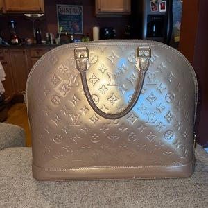 Louis Vuitton Vernis Alma GM